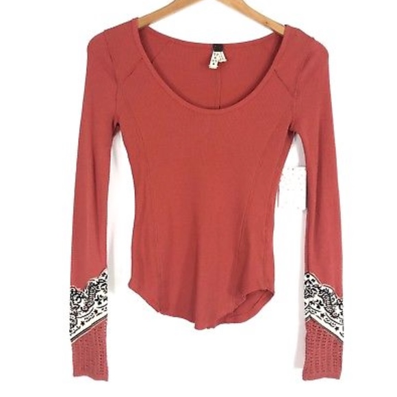 Free People Bandana Cuff Thermal Top Size XS Red - Picture 4 of 7